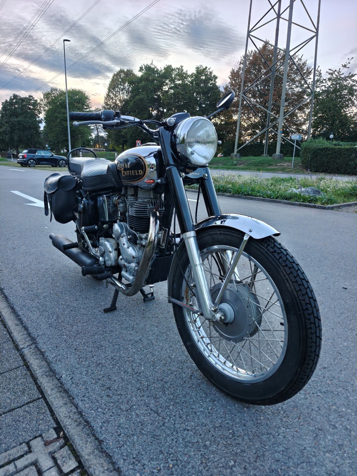 7 7